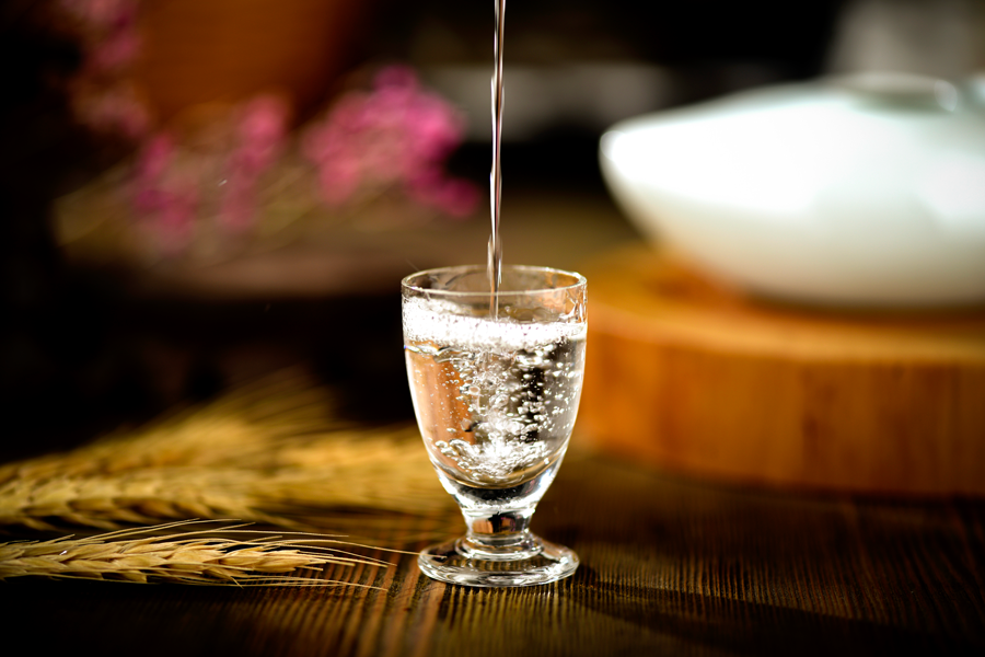 白酒為什么不能冰鎮(zhèn)之后喝？