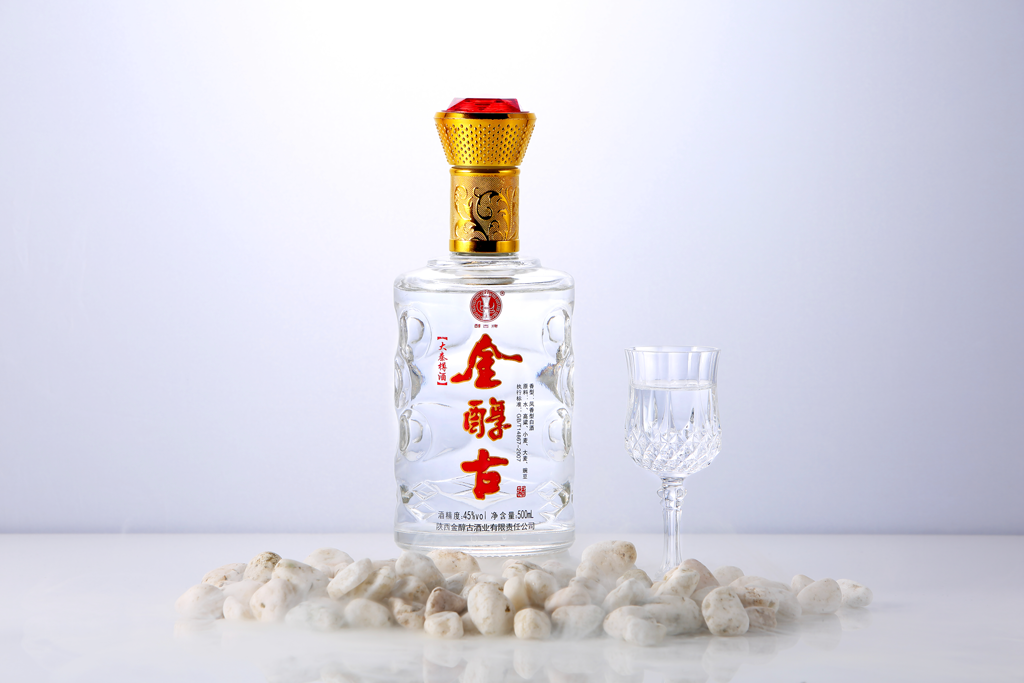 金醇古大秦樽酒